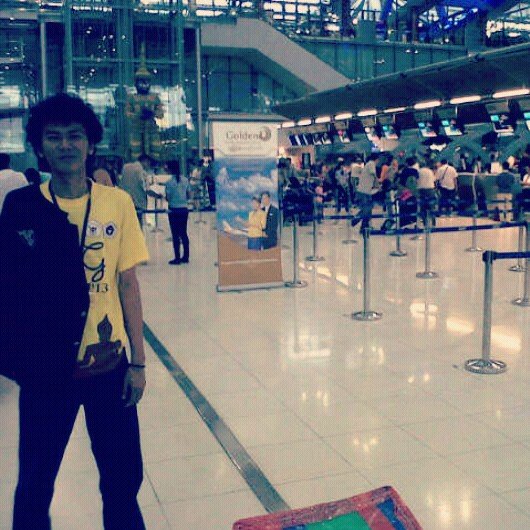 Februarian | The Profesional Singer Wannabe | Keep Wolesing, Smiling, And Loving
