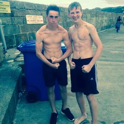 Proud Leader of OnlyTrickshotters. A creative man is motivated by the desire to achieve,Not the desire to beat others- Nick