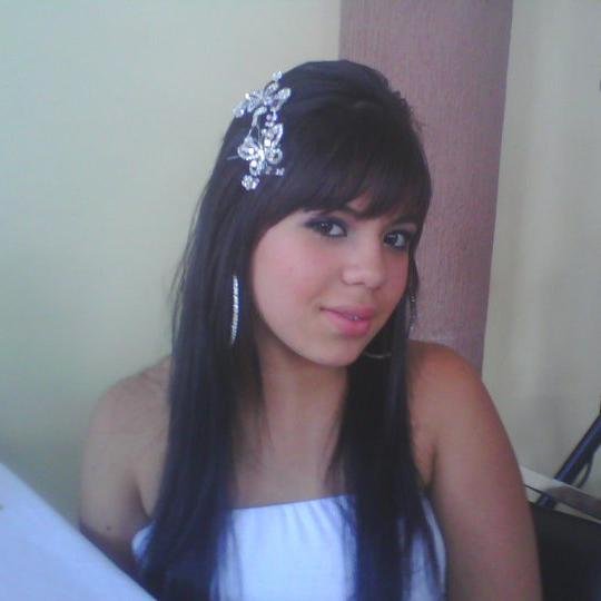 No me gusta la gente de mente cerrada. Si me sigues te sigo #FollowBackSeguro