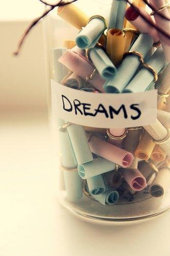 What hurts you today make you stronger tommorow Ig:claraclista_ skype:claracalista.               Ask.fm:claraclista_