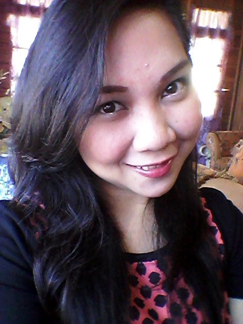 im a simple girl..
love family,friends,all about korean and especially love Jesus more than everything^^
