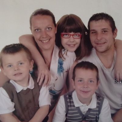 Mother of 3 beautiful children love them loads xxx