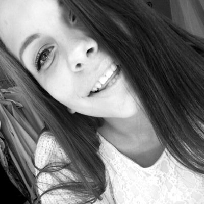 A girl should be like a butterfly. Pretty to see, hard to catch