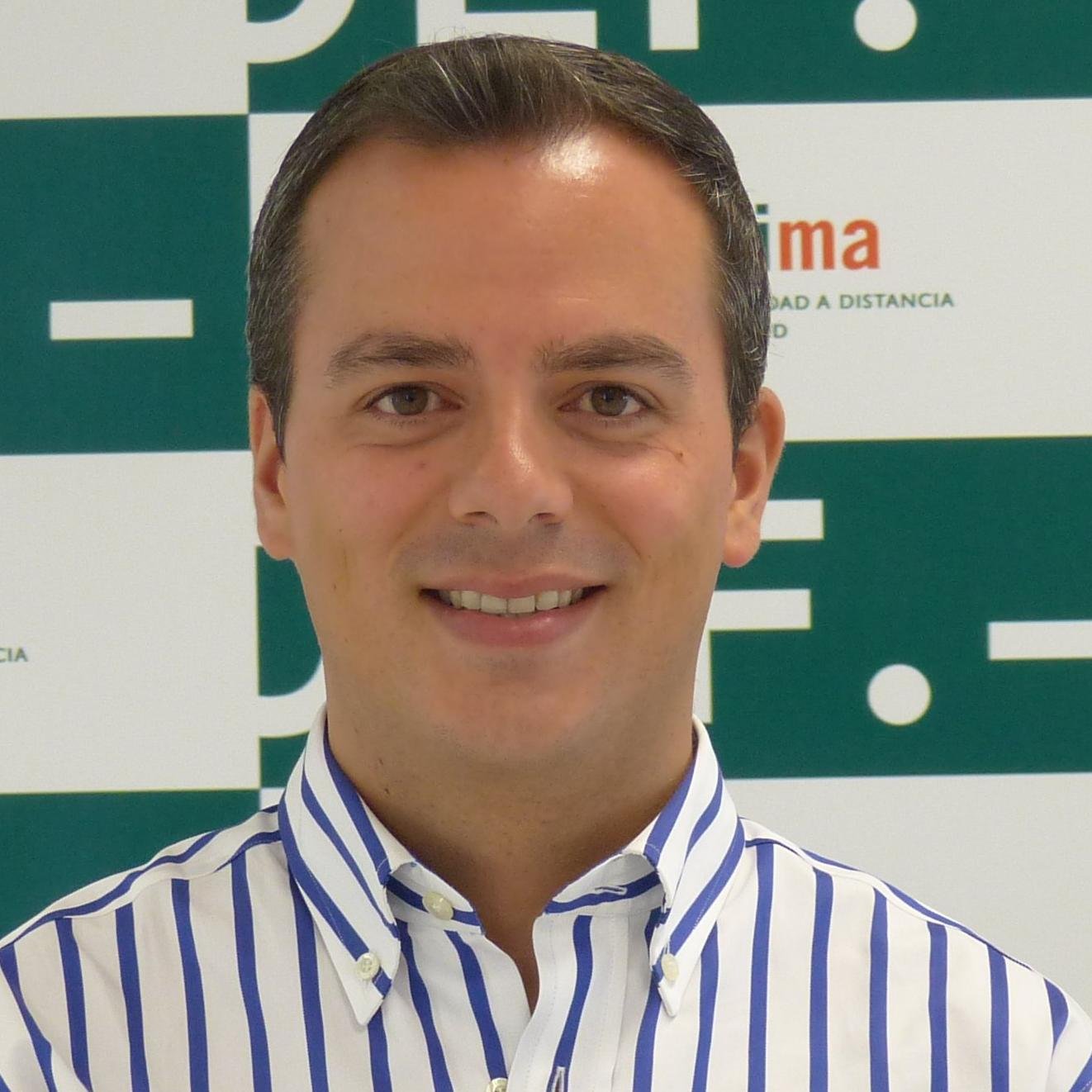 Profesor del Grado en Ingeniería Informática de la Universidad a Distancia de Madrid, @UDIMA
