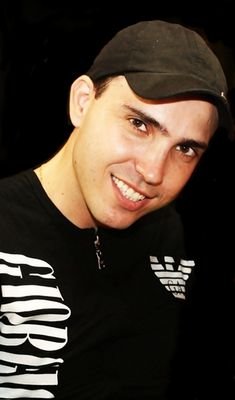 Servidor Público Federal - UFTM 💻
Mestrando Adm. Pública 🎓
MBA Gestão Pública 🎓
Administrador 🎓
Seahawks 🏈
Chelsea ⚽
Spurs 🏀
PS5 🎮
