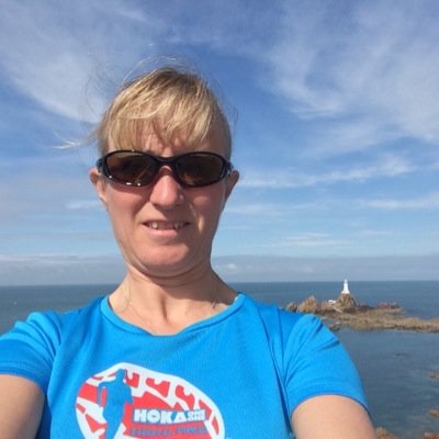 LesleyNessie's profile picture. 