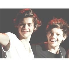 baciami, anzi, baciamoci fino a consumarcele, quelle cristo di labbra. — louis.