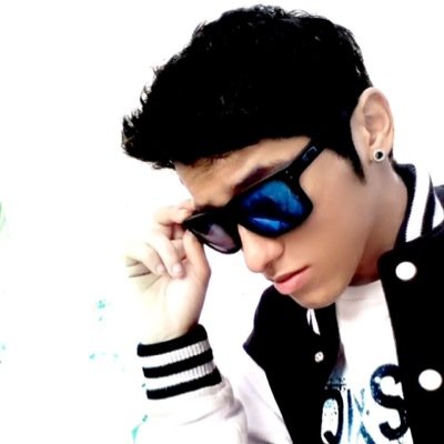 DEUS 3 , DJ 3QNOZY , Brasil 18 years. Se você gosta de Eletronica veio no canto certo. 
Electro House | Progressive House | Edm | Dubstep | TrapMusic | Twerk