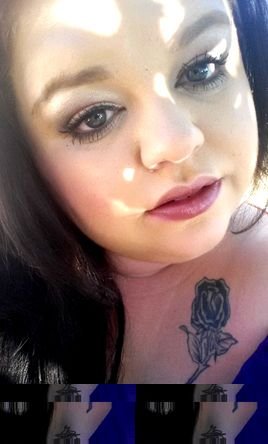 Make up artist . wife. mummy to my fur babies. M.A.C . country life . chase your dreams .