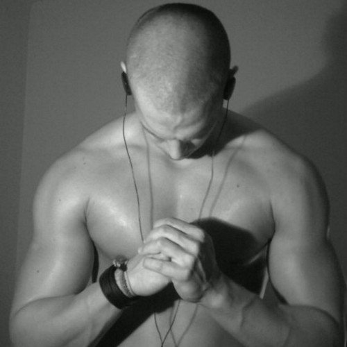 MBernegger's profile picture. I would like to have some followers, i am a very simple person who is intrested in every stuff... So there i am!