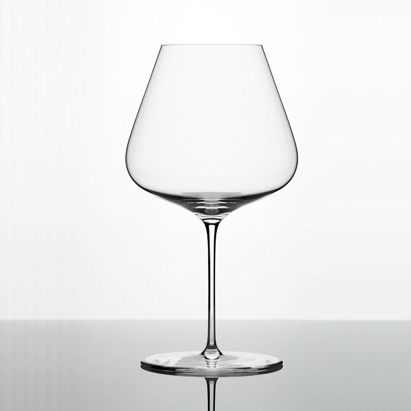 Amphora Trading Co. is an authorized importer and distributor of Zalto stemware and Decanters in Canada. Happy to answer dealer inquiries & any other questions.
