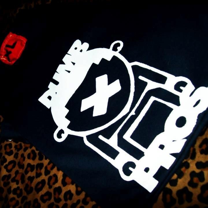 dumbpros's profile picture. 