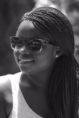 To live is Christ...
Daughter. Sister. Friend. Auntie. Wife. Mommy.
Live. Love. Laugh.