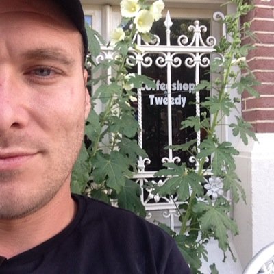 MatthewTiley's profile picture. Former writer for https://t.co/AyXFE5By1y, father of two, MMA Enthusiast, Fisherman (part time), Darts Player (ish)