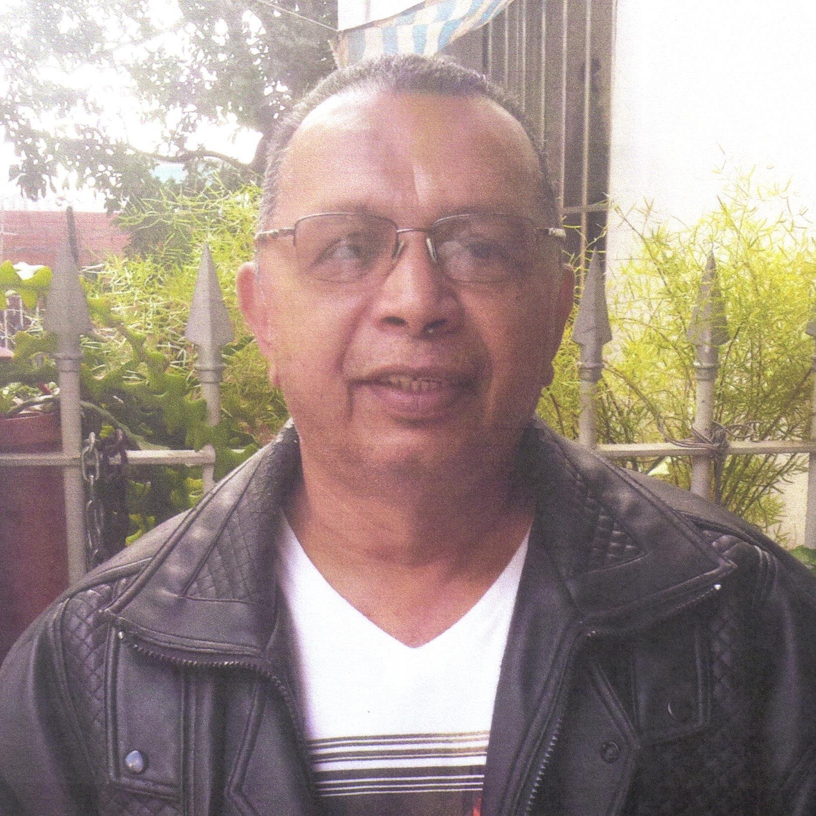 viúvo, tenho   Linkedin, blogs https://t.co/ws91REWSpN   e  https://t.co/KNsHk8Wf7G. facebook  e Causa ou Comunidade, Twitter , e-mail levyburiti@gmail.com