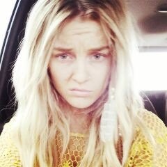 zaynehugs's profile picture. 'stay true to yourself and never sacrifice who you are for anyone' - @zaynmalik #teamwordup