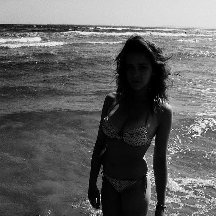 tytytryyyty's profile picture. ♥ Hold myself up and love my scars..' ♥