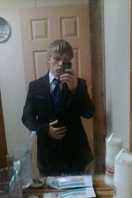 creetz44125's profile picture. Just going with the flow since 97