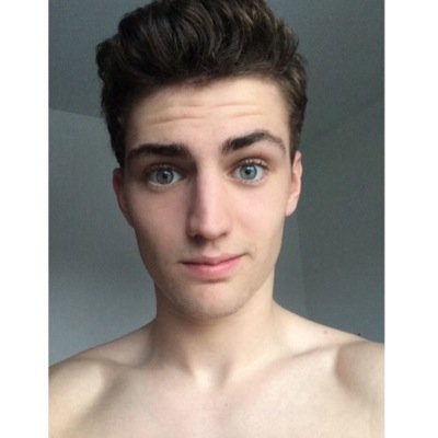 whiteguymrcos's profile picture. 