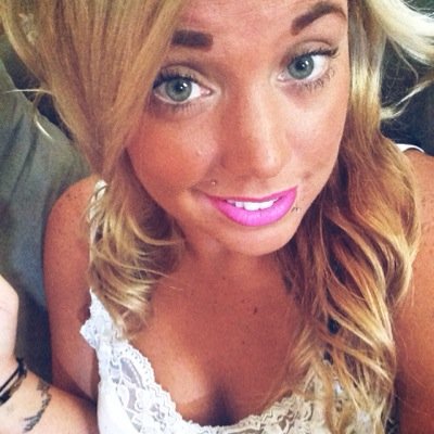 cedes_elle's profile picture. 