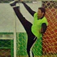 Nós dois temos Os mesmos defeitos Sabemos tudo A nosso respeito Somos suspeitos De um crime perfeito ♪