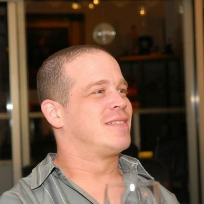 YoniPrizan's profile picture. 