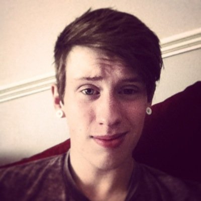 Im 18 and i follow back.