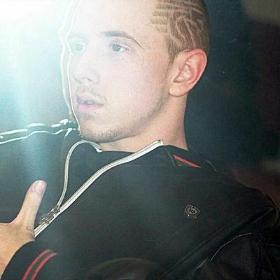 21 yo artist/music producer, from Niagara falls