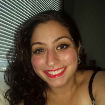 25 years old, 100% Lebanese, EMT working in a hospital setting, EDM lover also an admirer of body modification and all things rose gold.