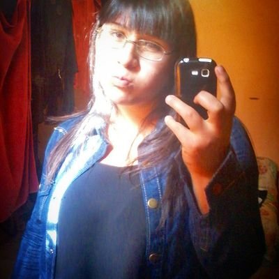 aburrida y con muchas cosas por decir...!!