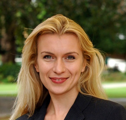 DianaProfir's profile picture. interested in the climate and clean energy space