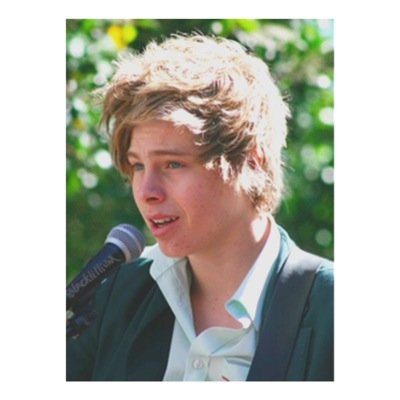 follow @infinitylucasx :)