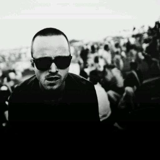 ApatheticNoir's profile picture. Every man for himself. | Landlord of the Lofts. | #LifeAfterHogwarts