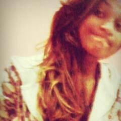 juliana68100091's profile picture. 