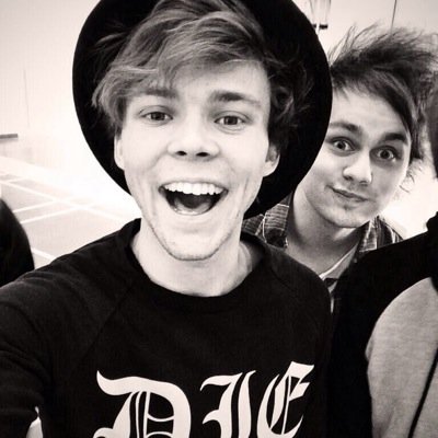 #weloveyouashton