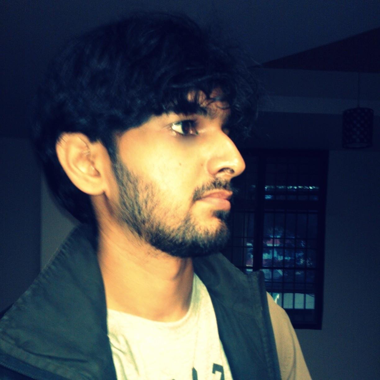 Passionate C# .NET programmer, web developer, mobile enthusiast and football fanatic. Love new challenges & I do what I love to :-)