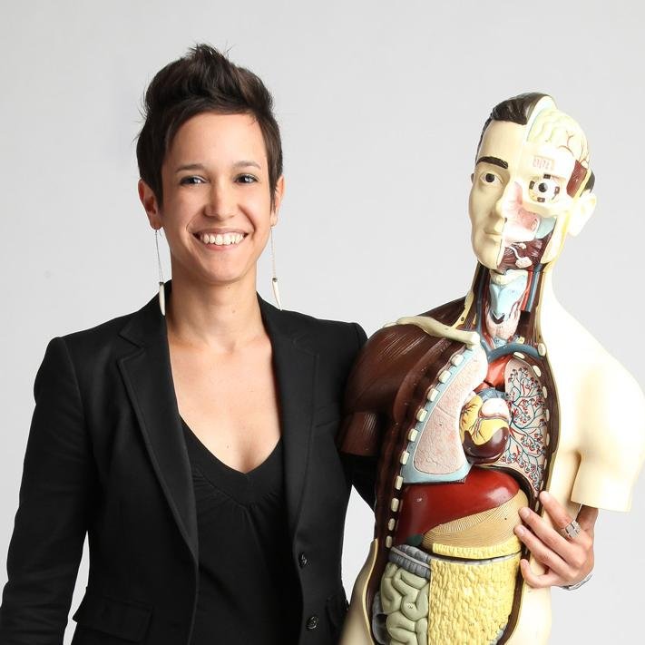 Showcasing human anatomy in art, design + pop culture. Founded by Vanessa Ruiz, trained Medical Illustrator, Product Design Director, & TEDMED2015 Speaker