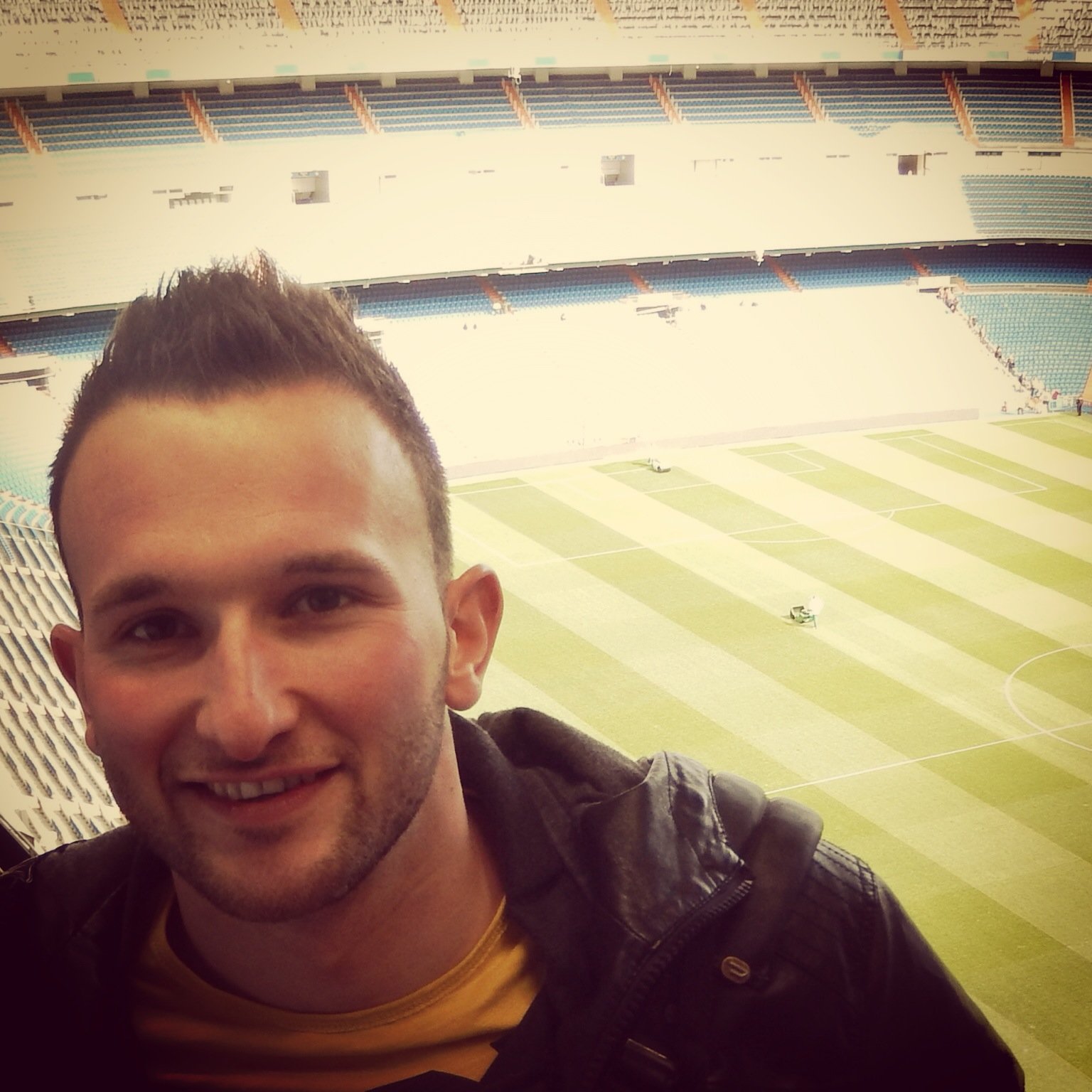 adiueberschlag's profile picture. 