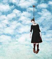 anorexica y suicida, sin nadie ni nada que me haga feliz.