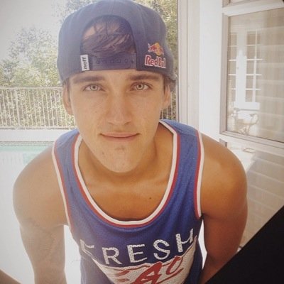 In love with five dirty pigs❤ Beau(3/7/14), Jai(4/21/14)/5 Gina/Maz/Mariam/Mikey Murphy follow:) James(3/29/14)/5 on personal acc. ;P