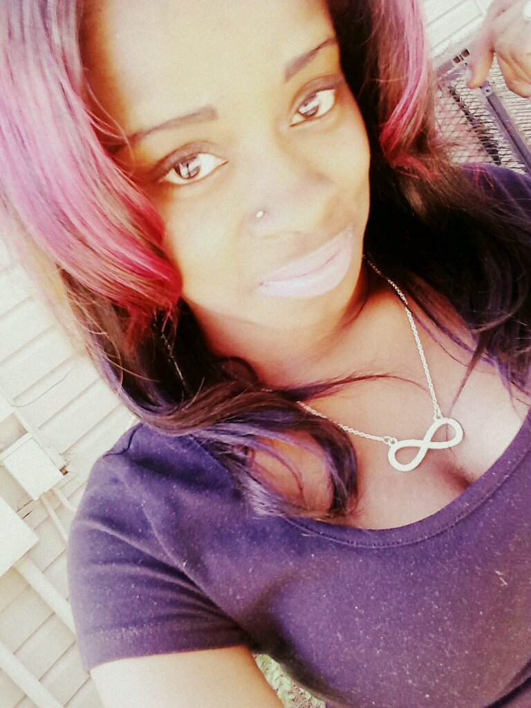 EatUpMyPbaby's profile picture. 