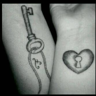 lauralaluisiber's profile picture. 