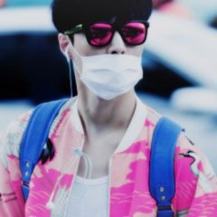 EXO.