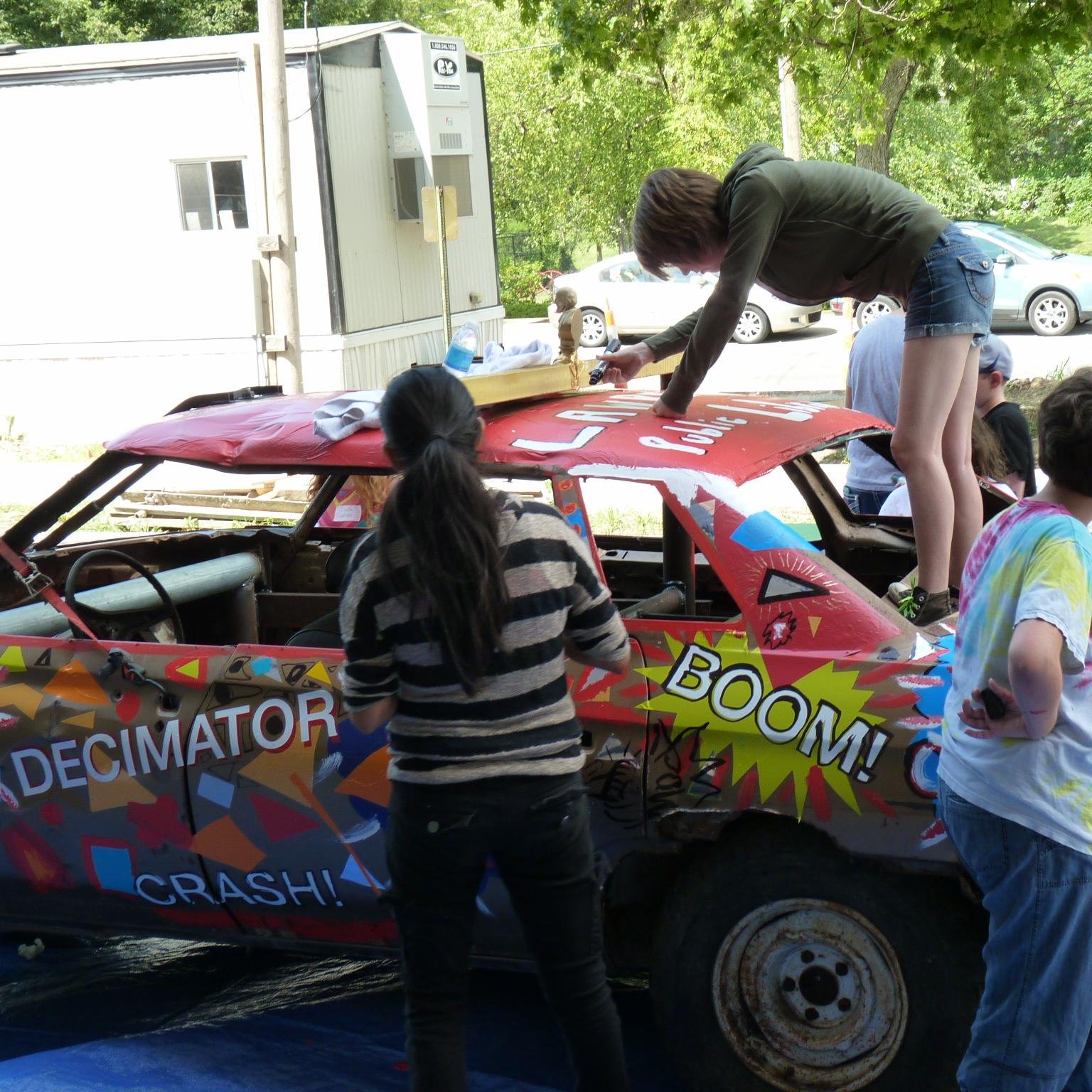 DeweyDecimator1's profile picture. I smash things. Demo Derby Car competing at @DGCountyFair. Sponsored by @lawrencelibrary and @lawrencemag with tweeting by @watkinsmuseum