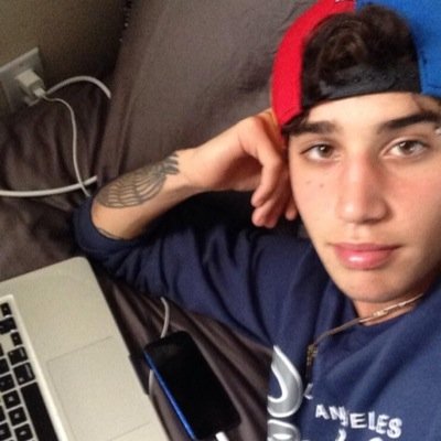 Just another fangirl ❤️5SOSFAM❤️ Janoskianator