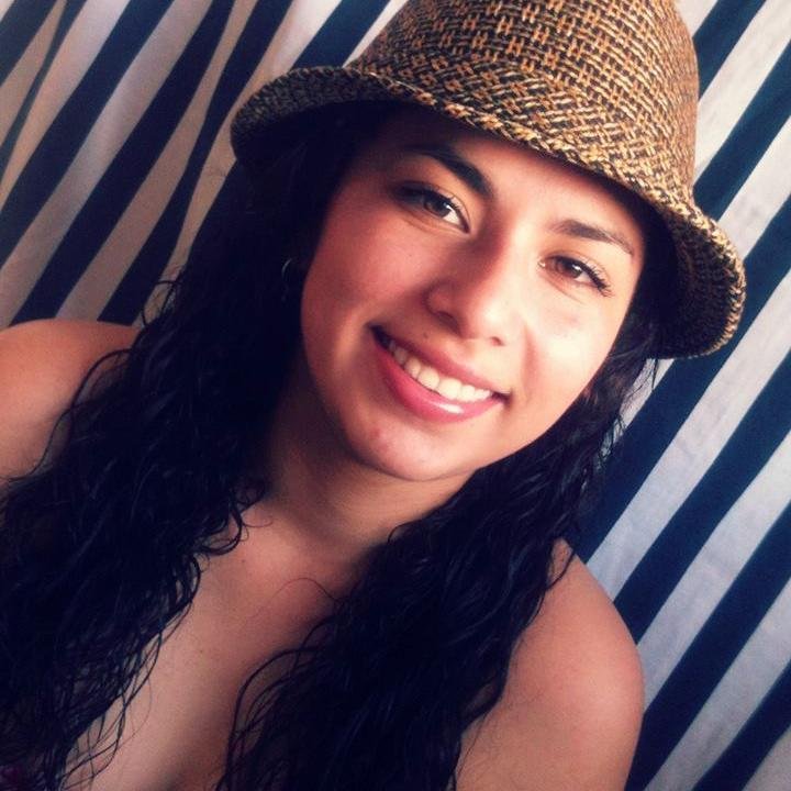 Better things are coming ...                                                                       Escencia - Sonrisa y Humildad no debemos perderlas NUNCA♥