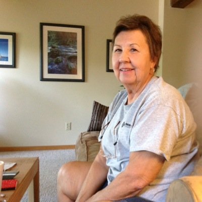 ella7821's profile picture. 