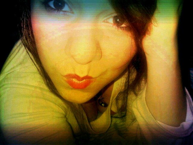 Follow me and I'll follow!!
 :3..3
 my face.,,!!
 https://t.co/OtXWOluLmB