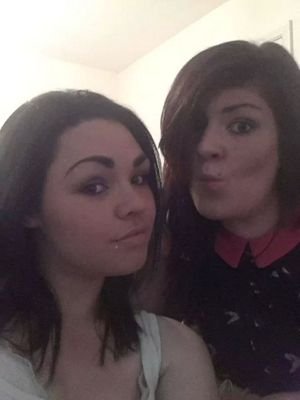 avrilegan1's profile picture. me myself n i...follow me i follow back X