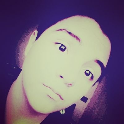 siganme estoy apunto de empezar a ser vídeo en ínter:3 un youtuber:D jajaj inspirasion:) Hola panoshi;33